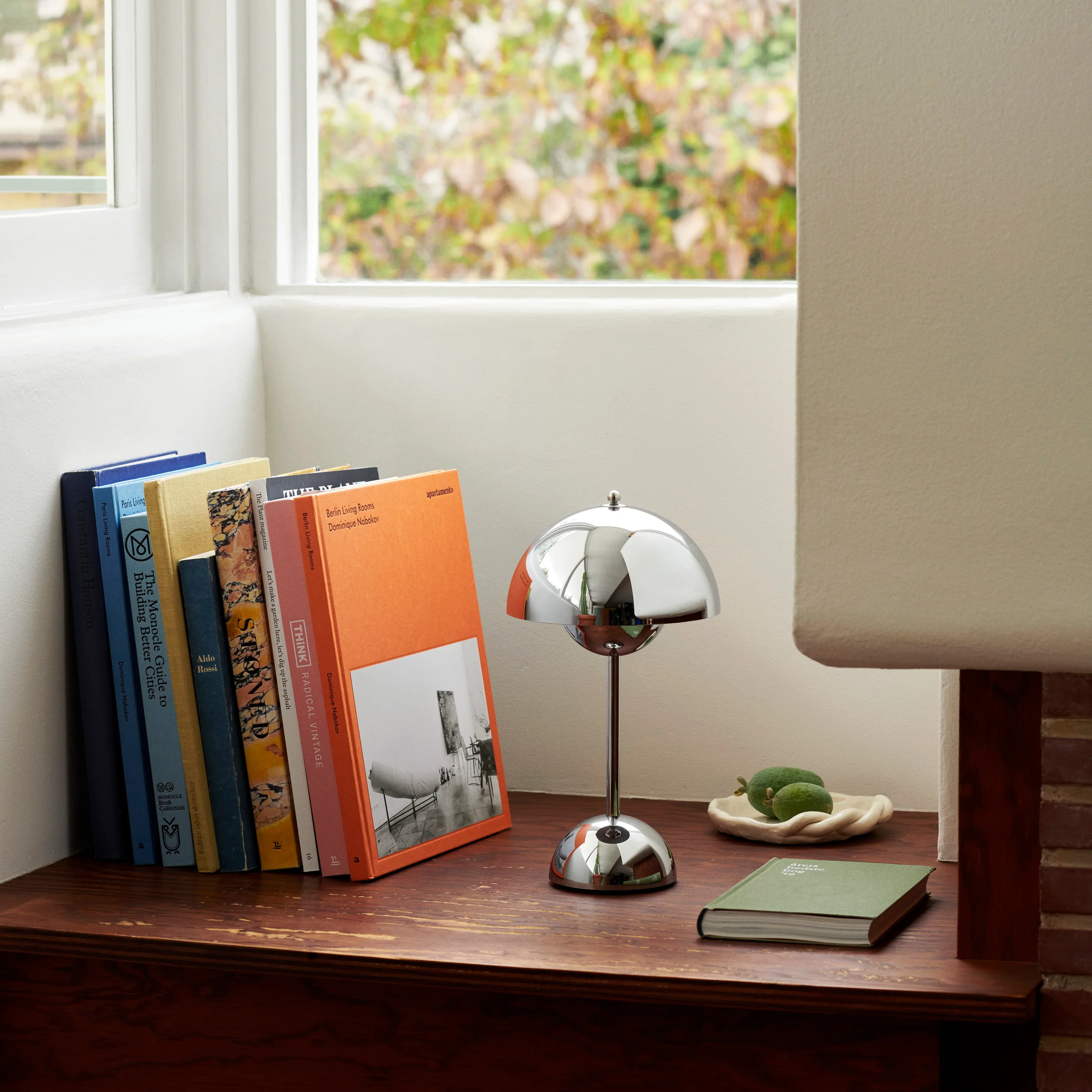 Flowerpot LED Portable Table Lamp - Image 10