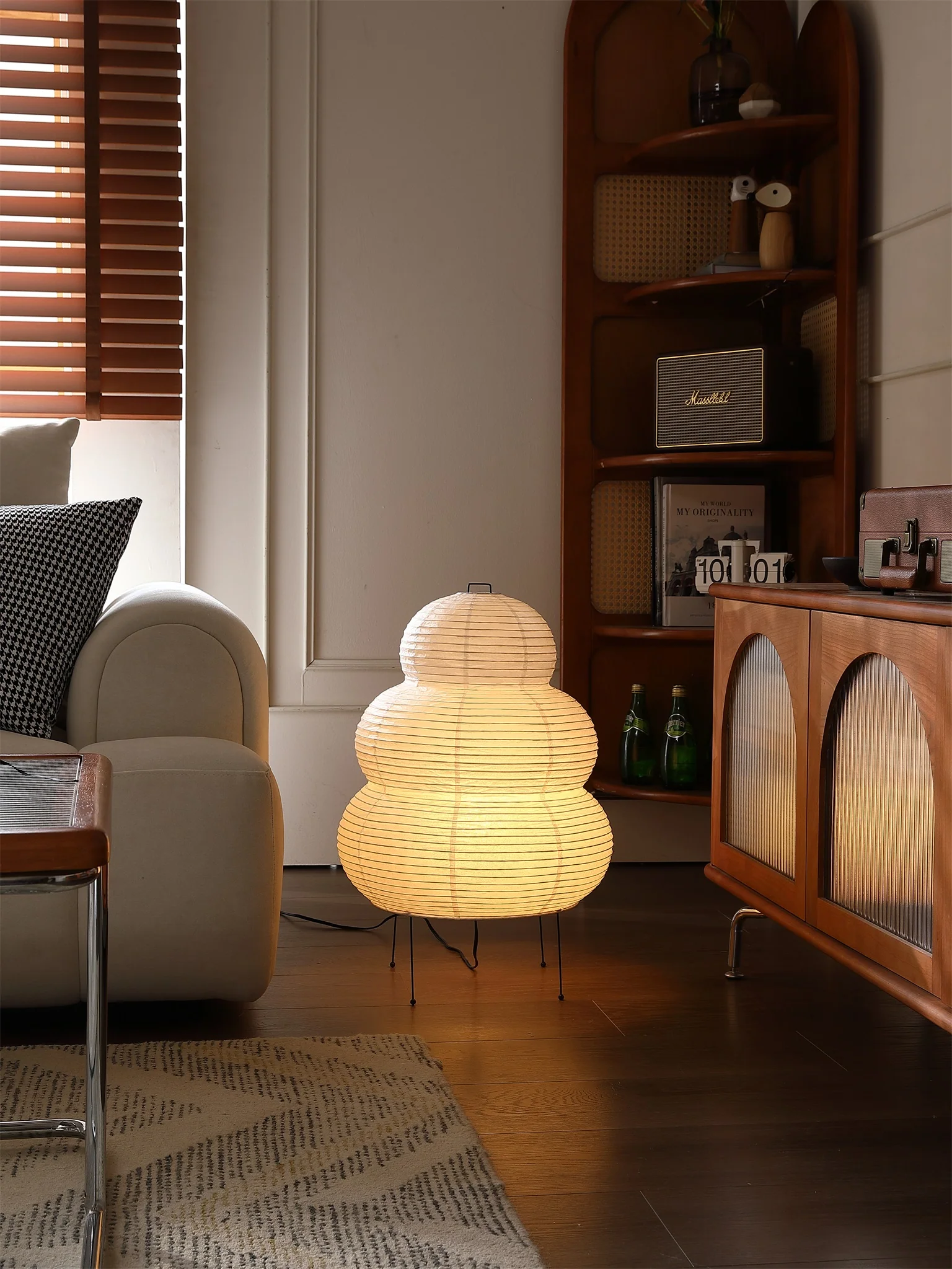 Kumo Washi Paper Floor Lamp - Image 9